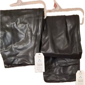 Black High-Rise Leggings 2pairs. size M. 8-10